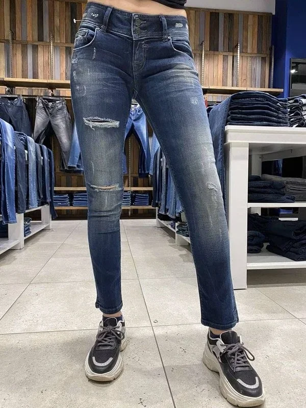 FARMERKA PËR FEMRA