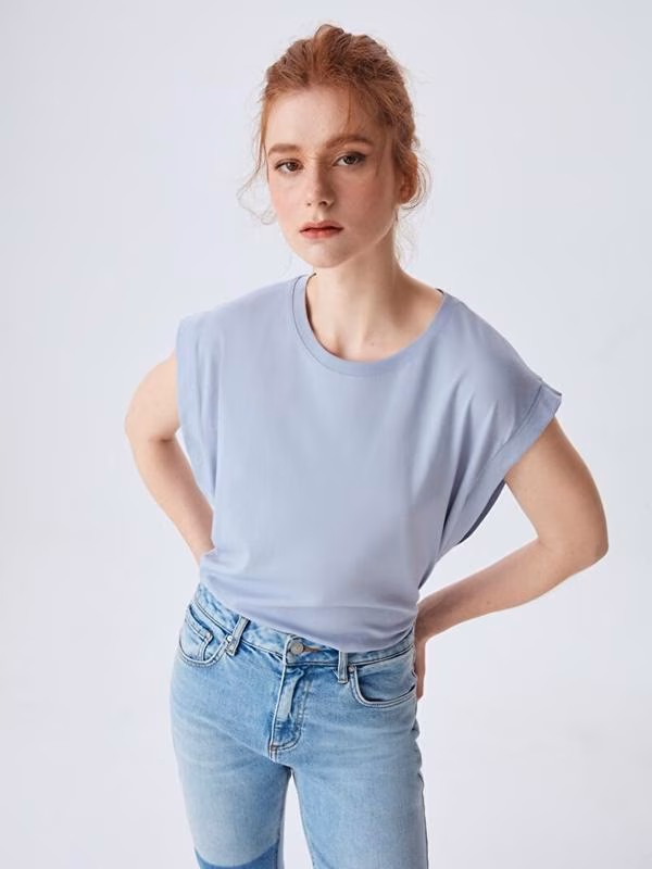 MAICË PËR FEMRA