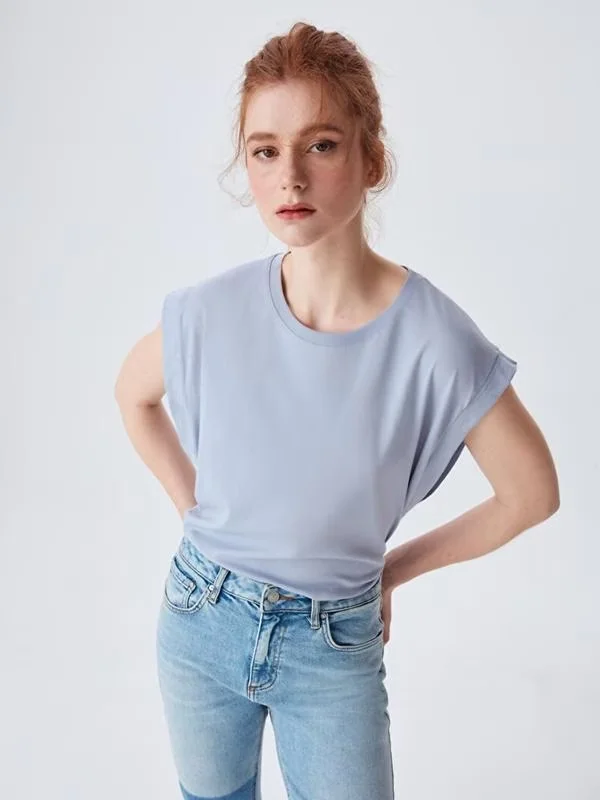 MAICË PËR FEMRA