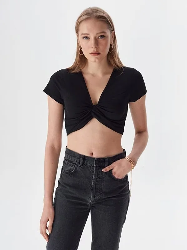 MAICË PËR FEMRA