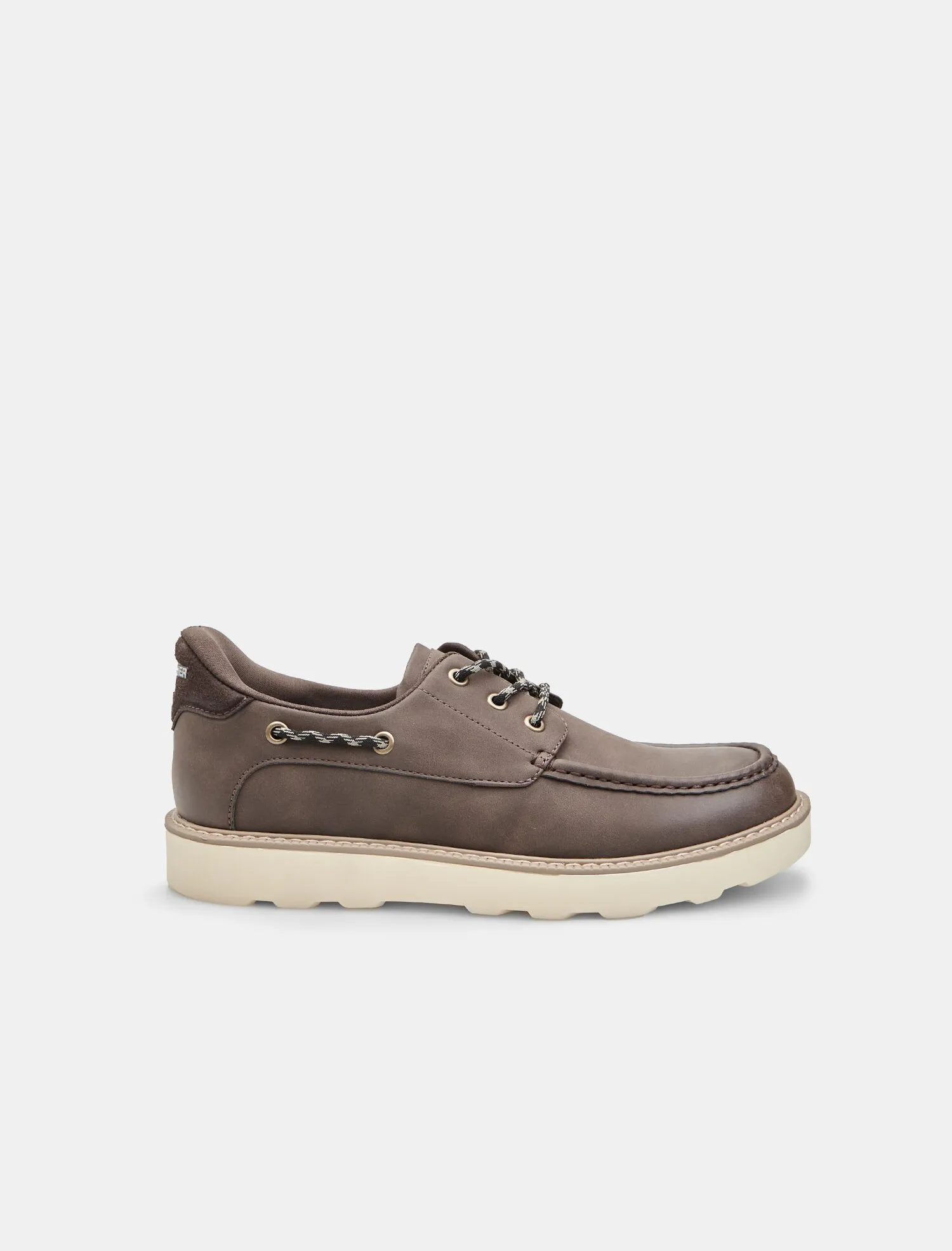 KËPUCË PËR MESHKUJ