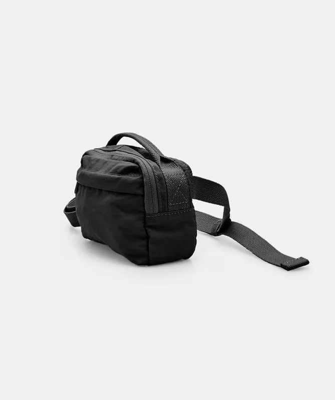 ÇANTË PËR MESHKUJ