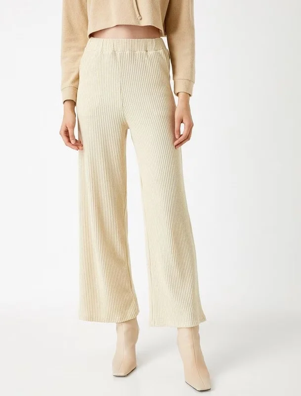 PANTOLLA PËR FEMRA