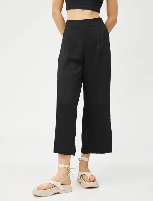 PANTOLLA PËR FEMRA