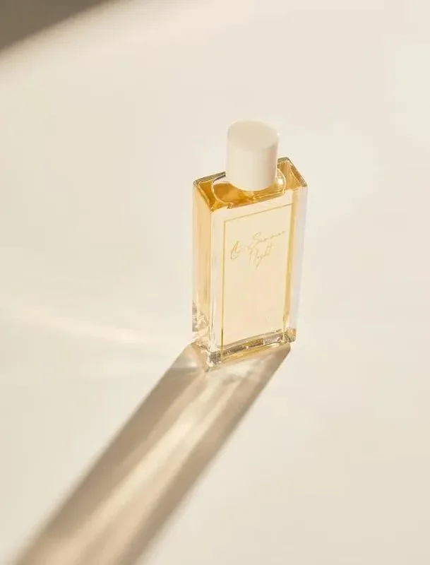 PARFUM PËR FEMRA