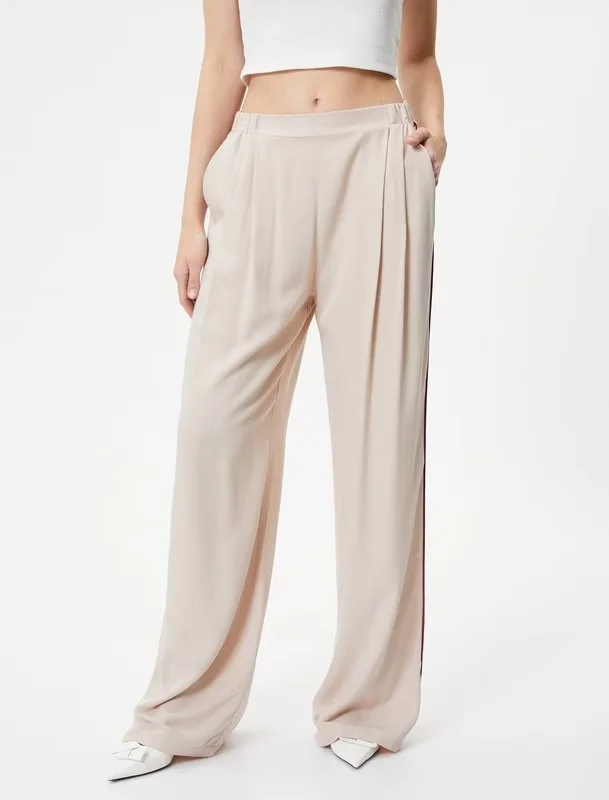 PANTOLLA PËR FEMRA
