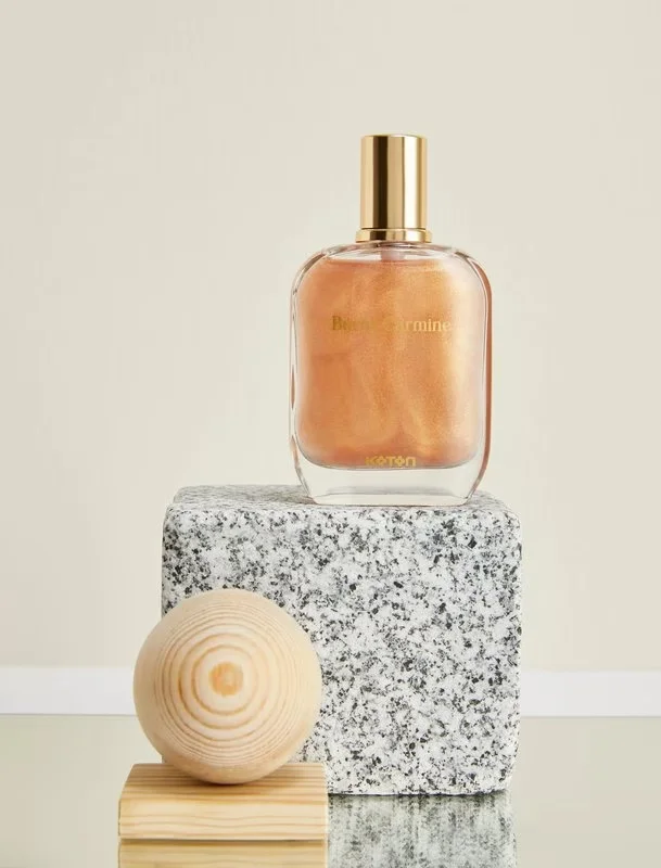 PARFUM PËR FEMRA