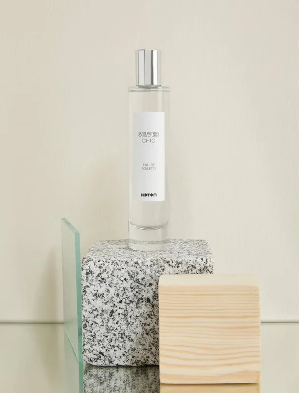PARFUM PËR FEMRA