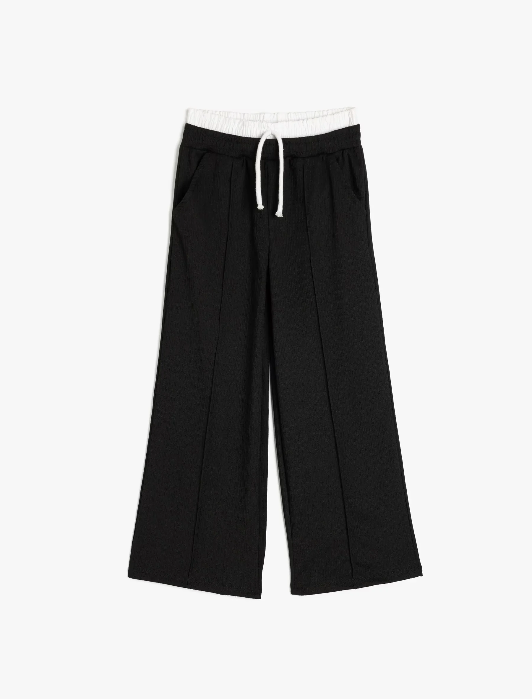 PANTOLLA PËR FËMIJË