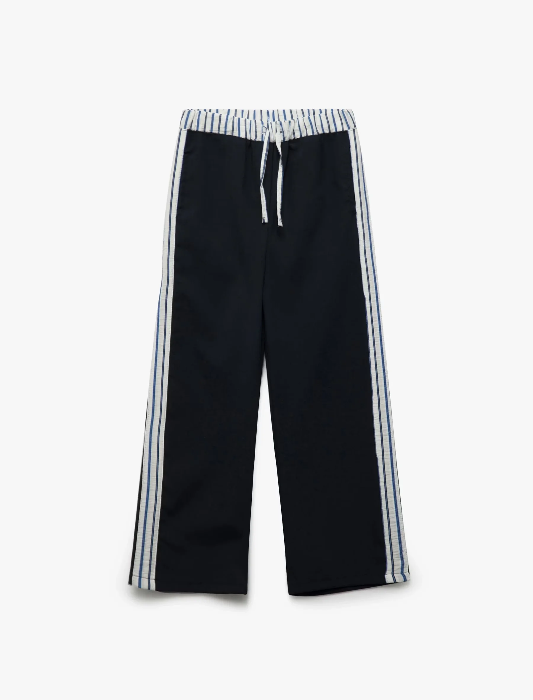 PANTOLLA PËR FËMIJË
