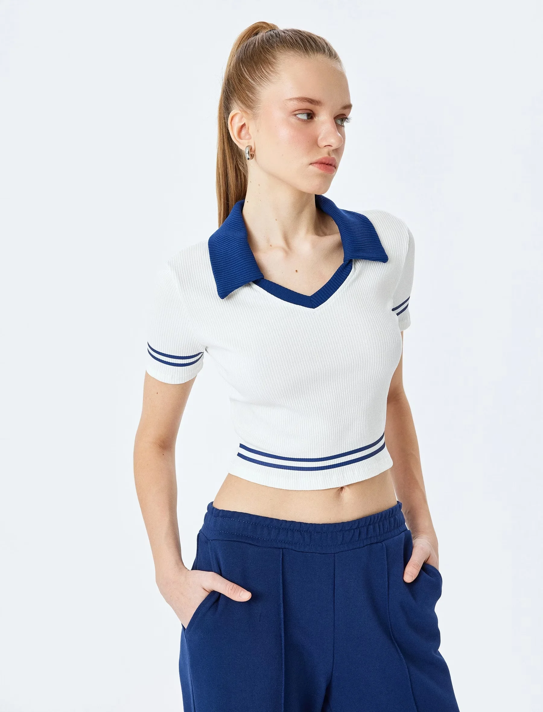 MAICË PËR FEMRA