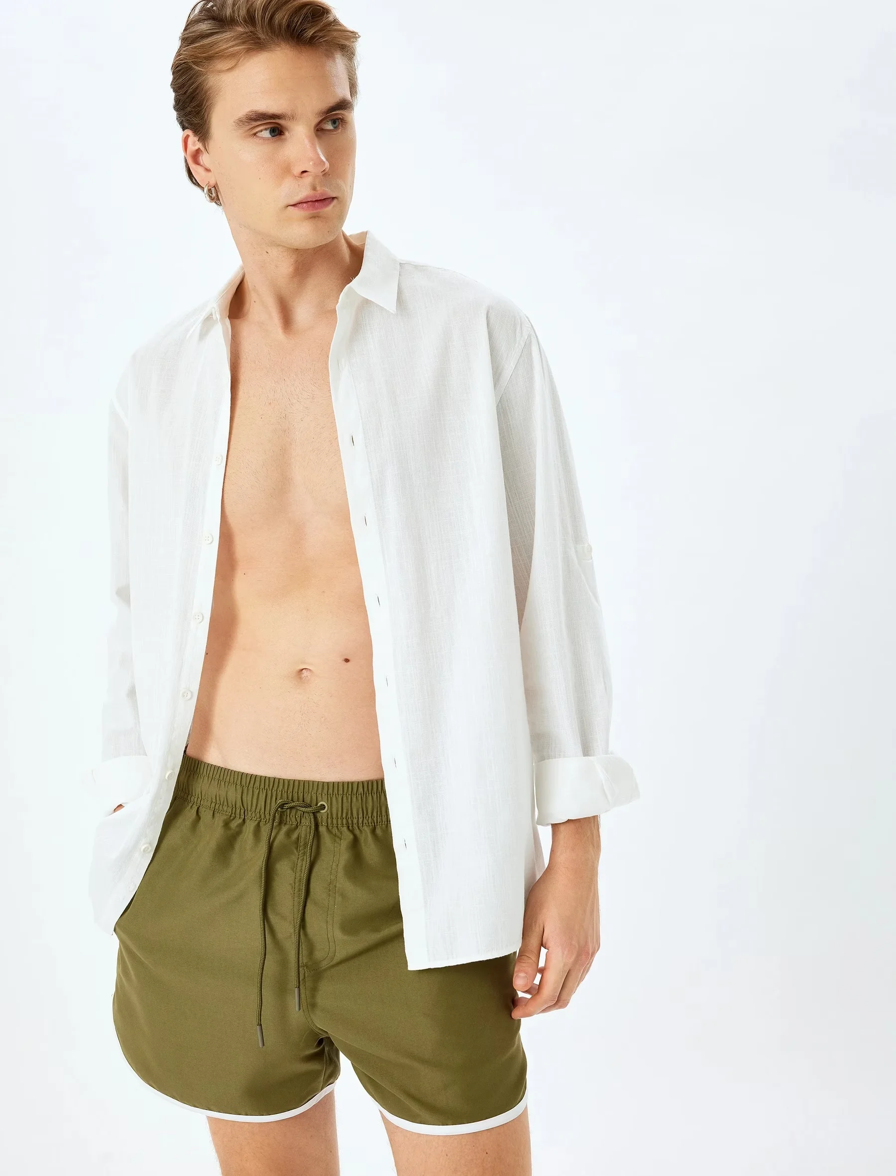 SHORCE TË LARJES PËR MESHKUJ