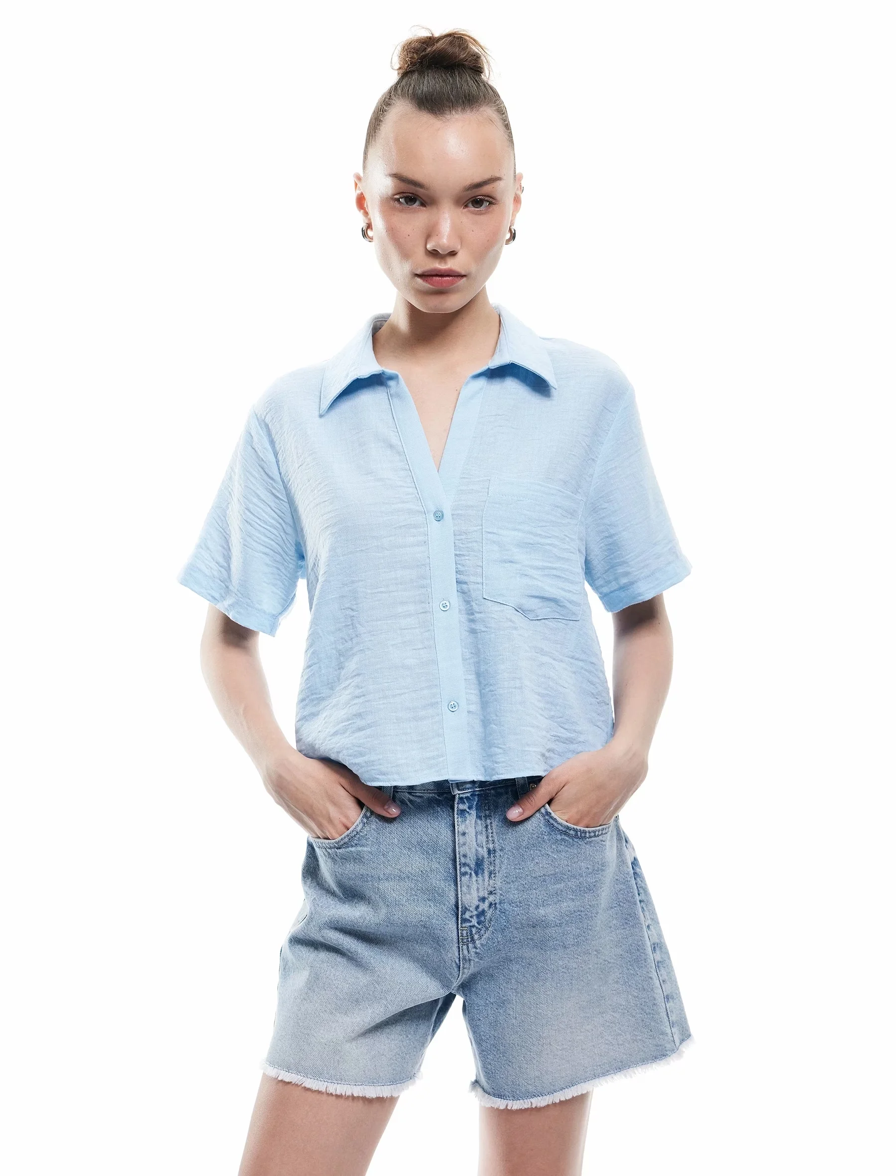 KËMISHË PËR FEMRA