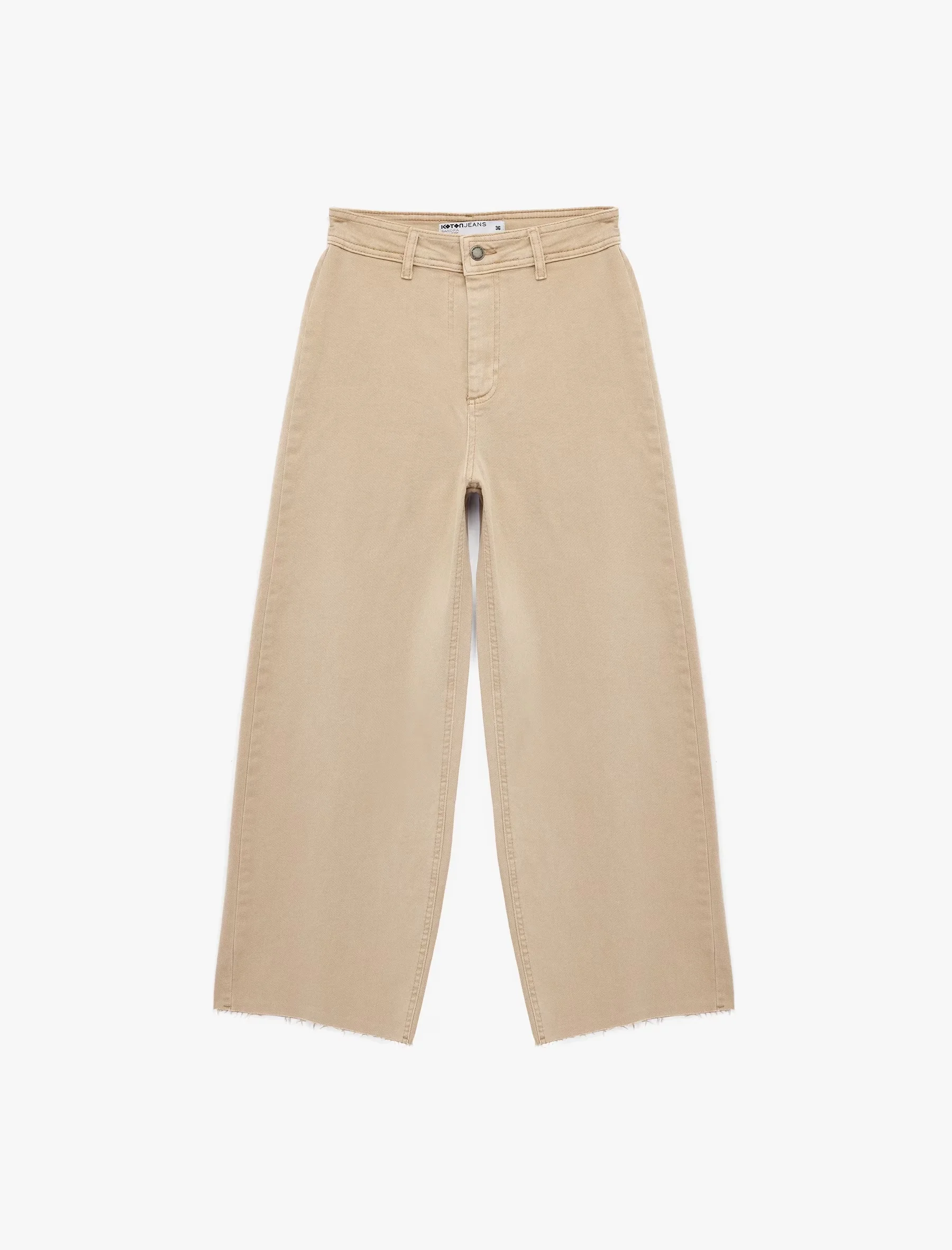 PANTOLLA PËR FEMRA