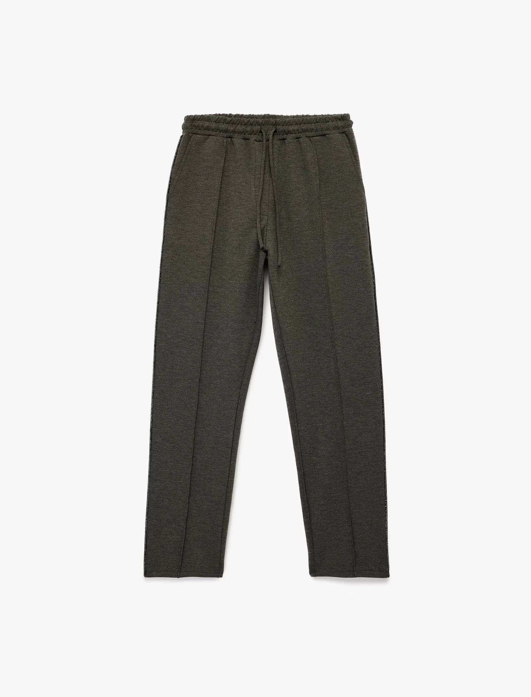 PANTOLLA PËR FEMRA