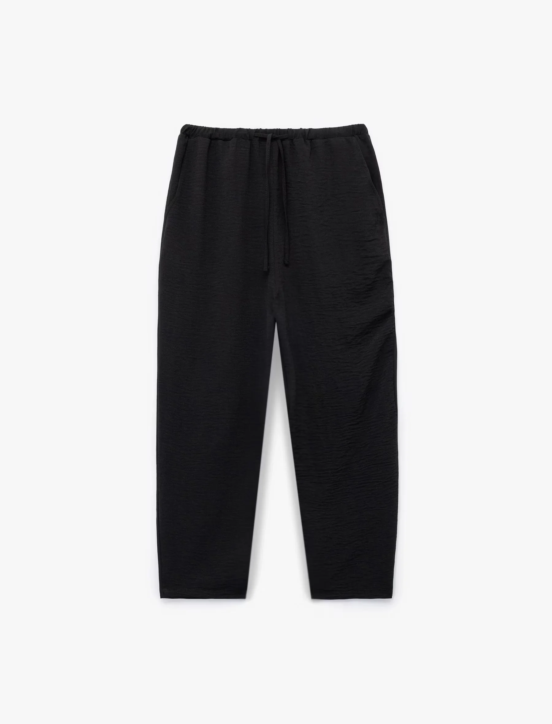 PANTOLLA PËR FEMRA