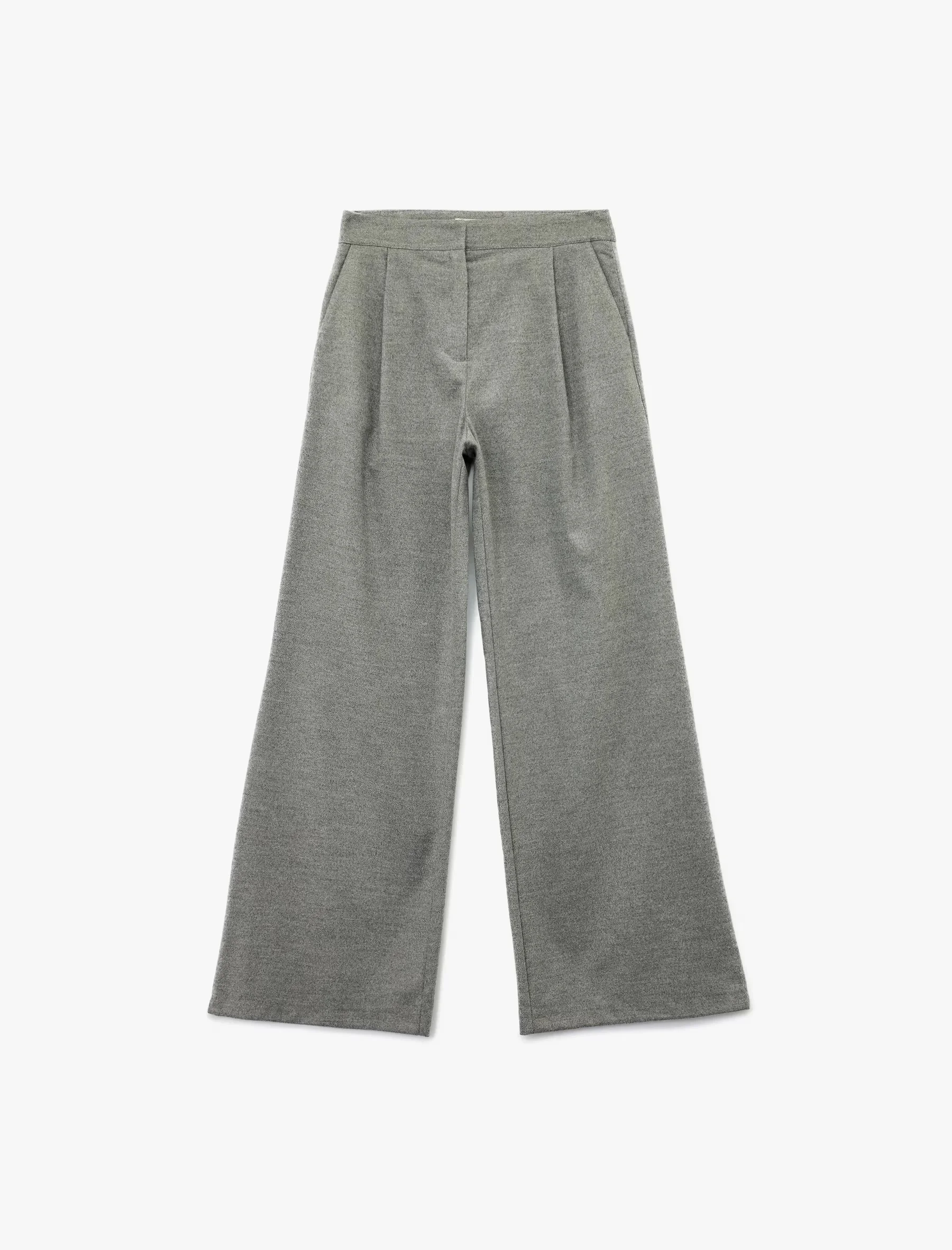 PANTOLLA PËR FEMRA