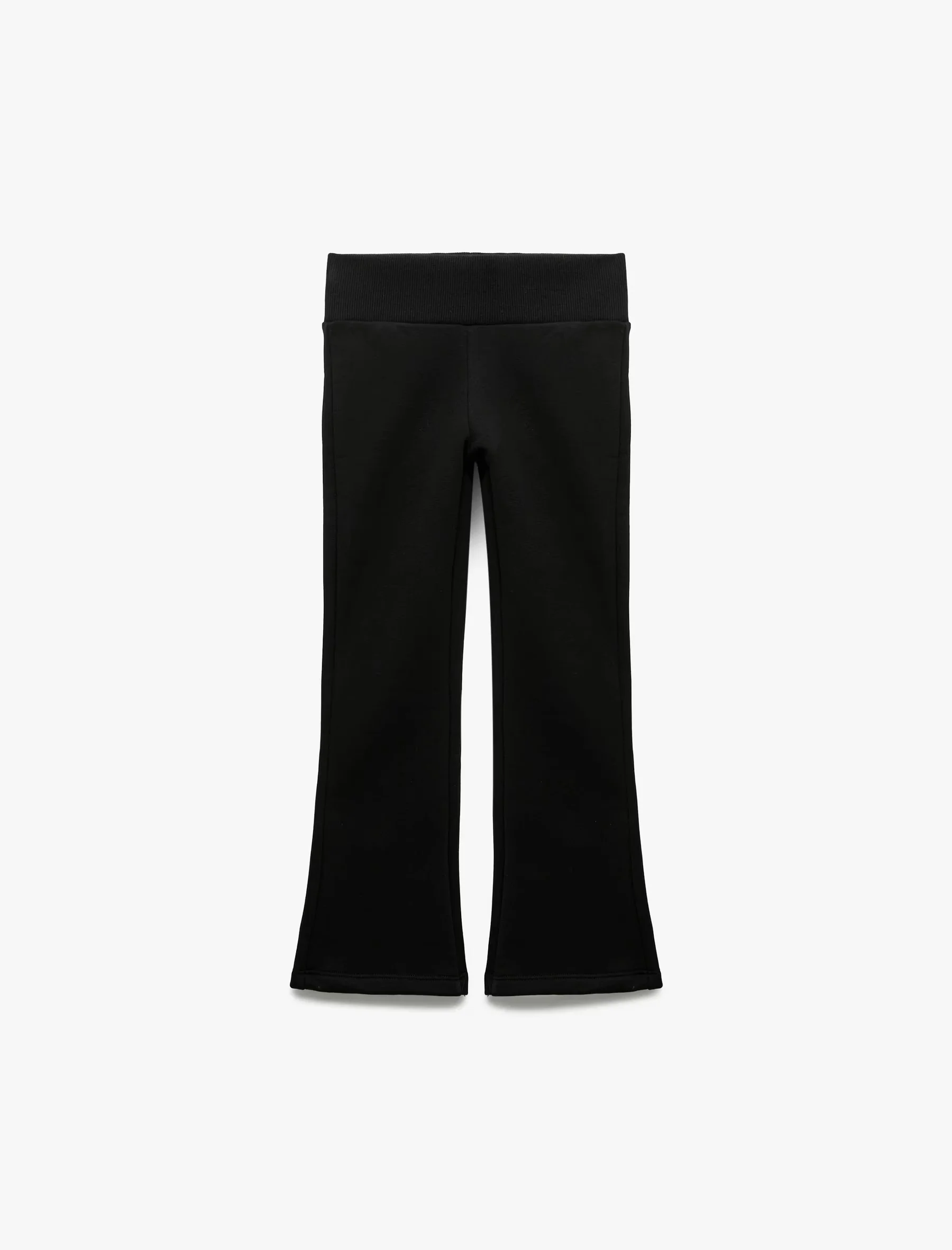 PANTOLLA PËR FËMIJË
