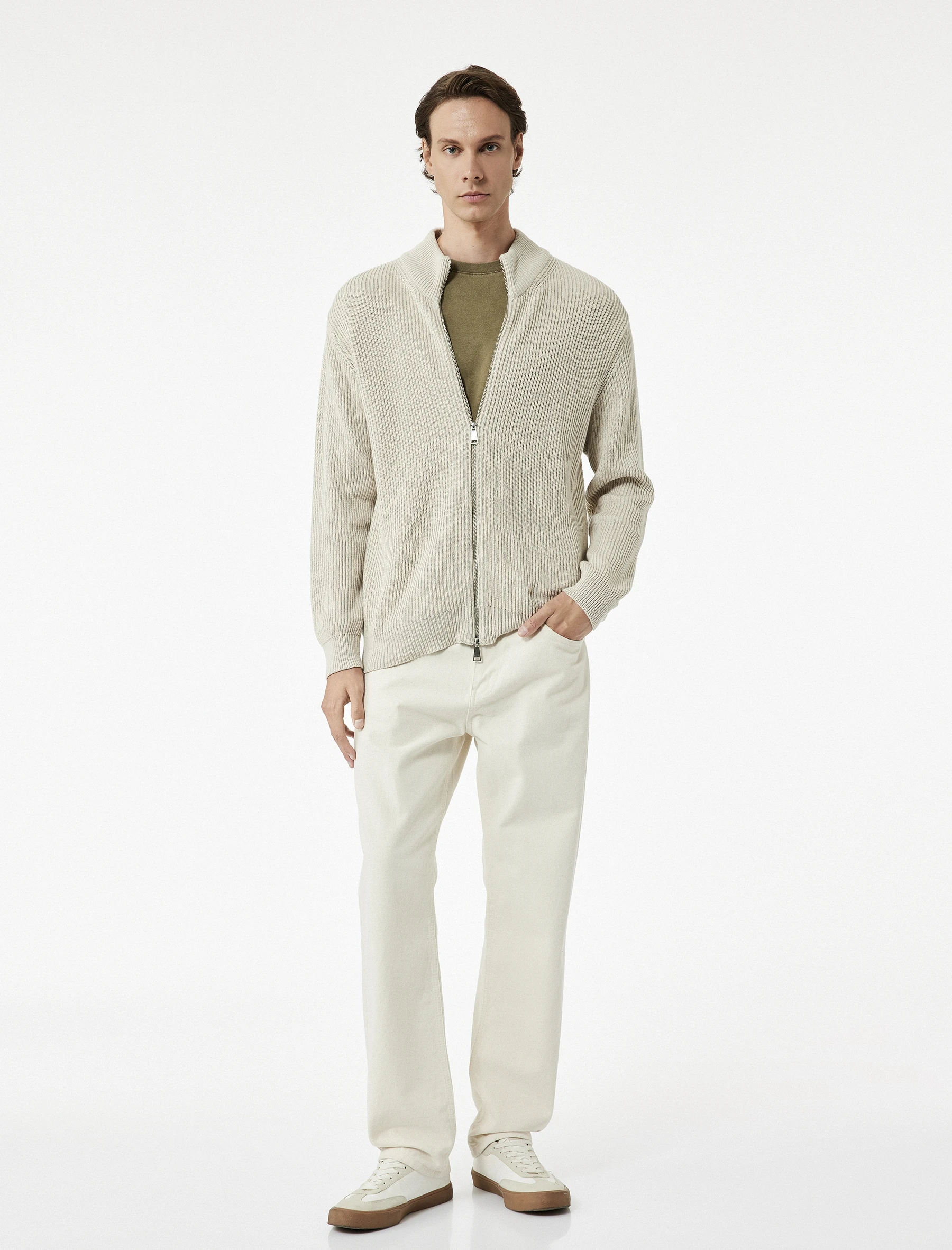 GJEMPER PËR MESHKUJ