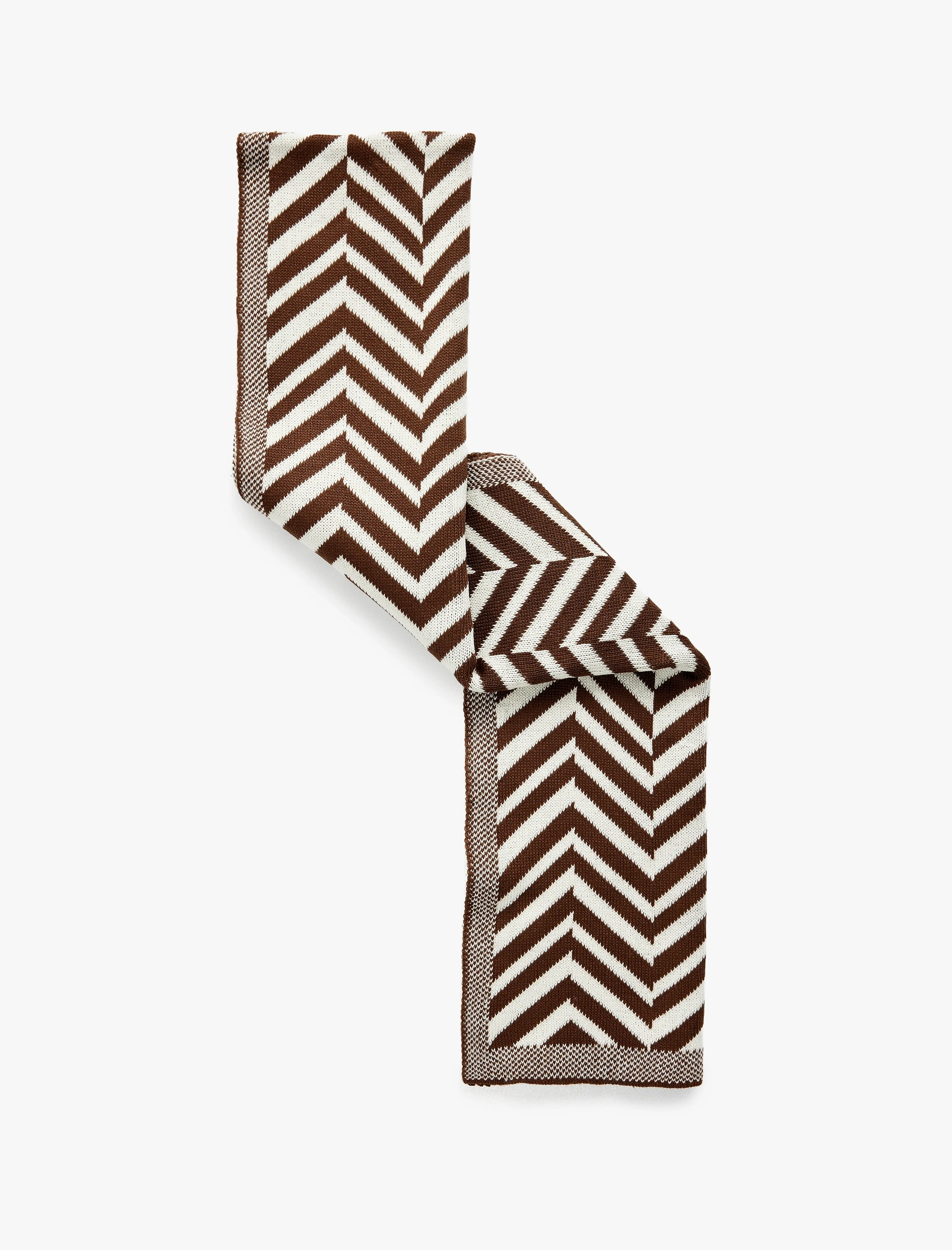 SHALLË PËR MESHKUJ