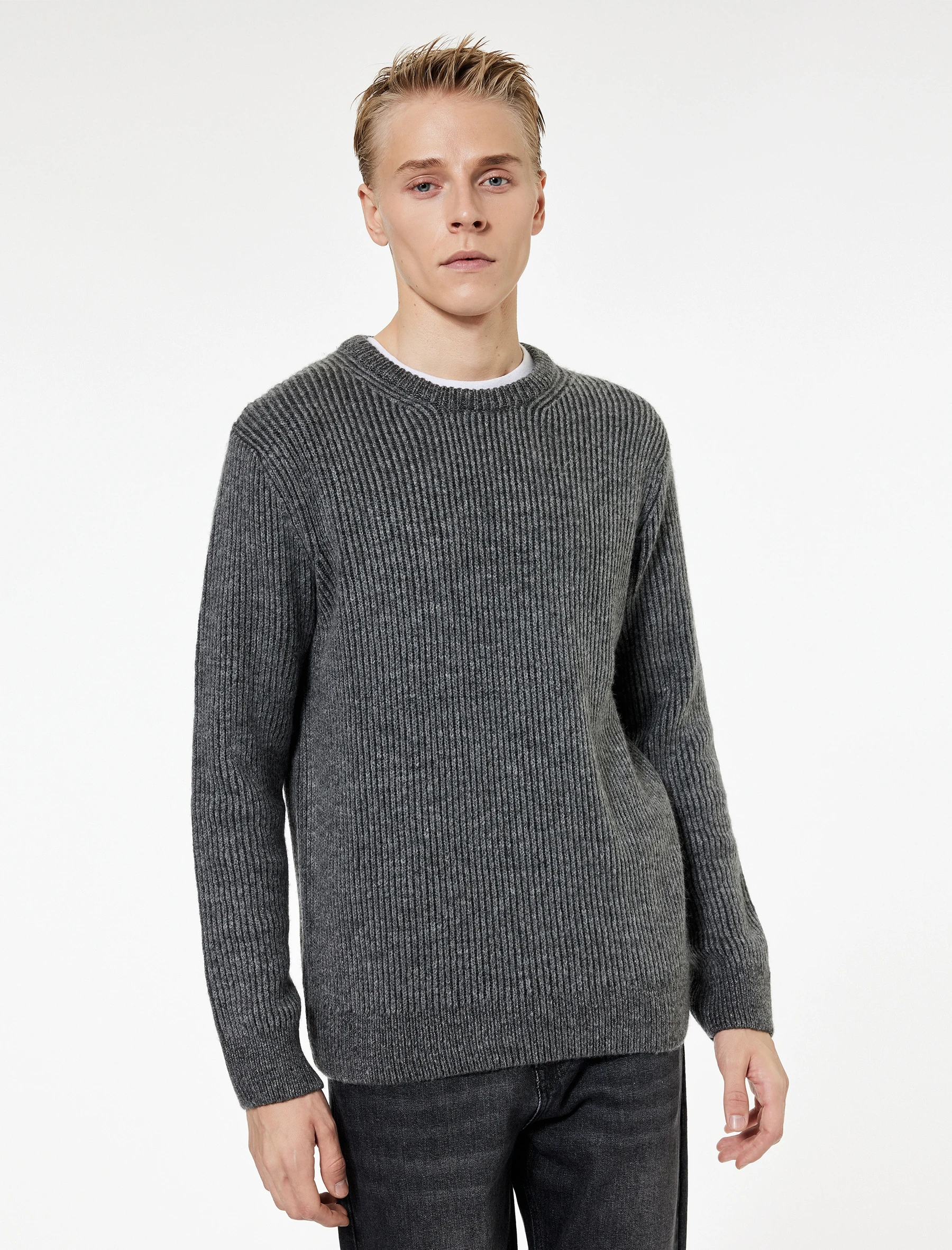 GJEMPER PËR MESHKUJ