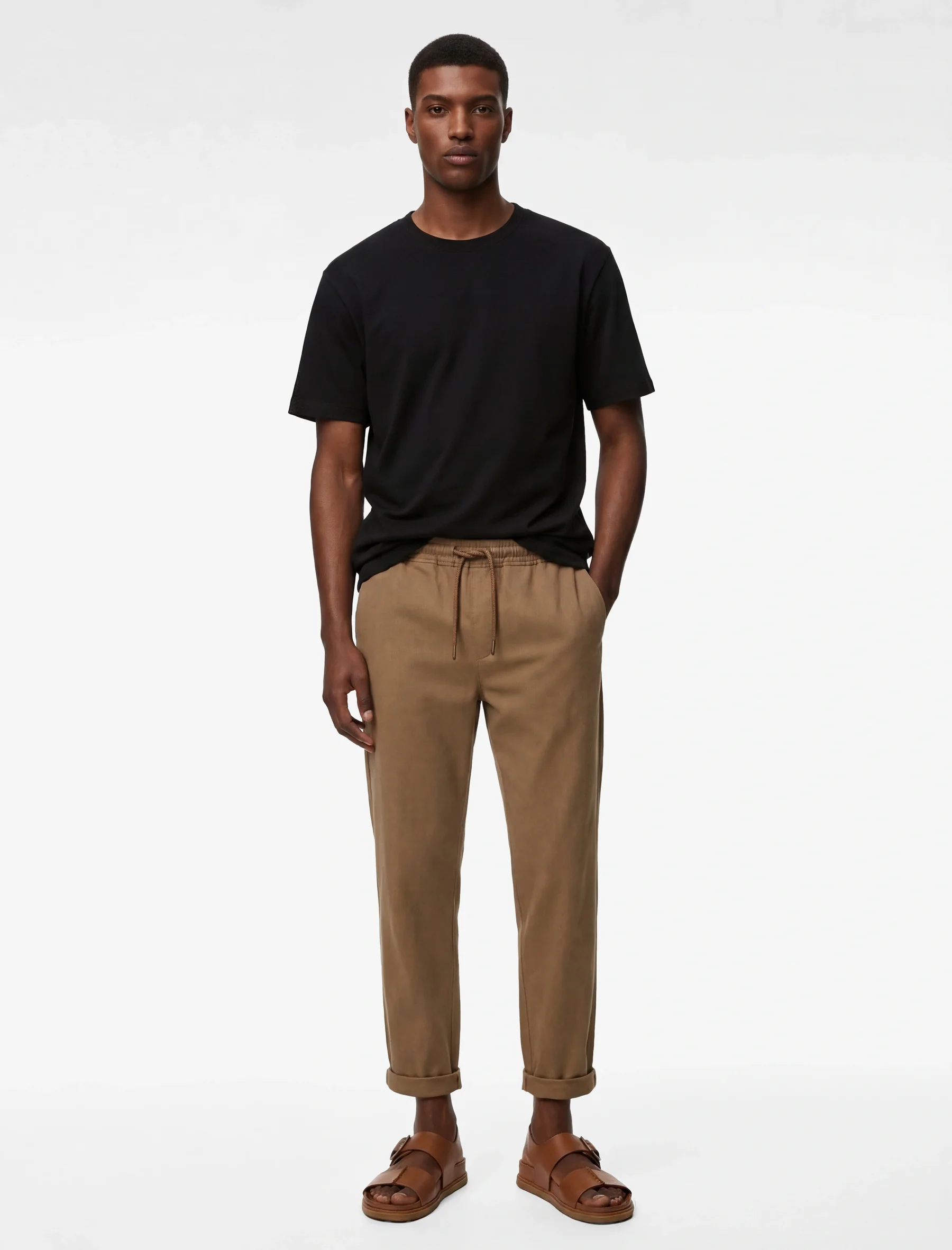 PANTOLLA PËR MESHKUJ