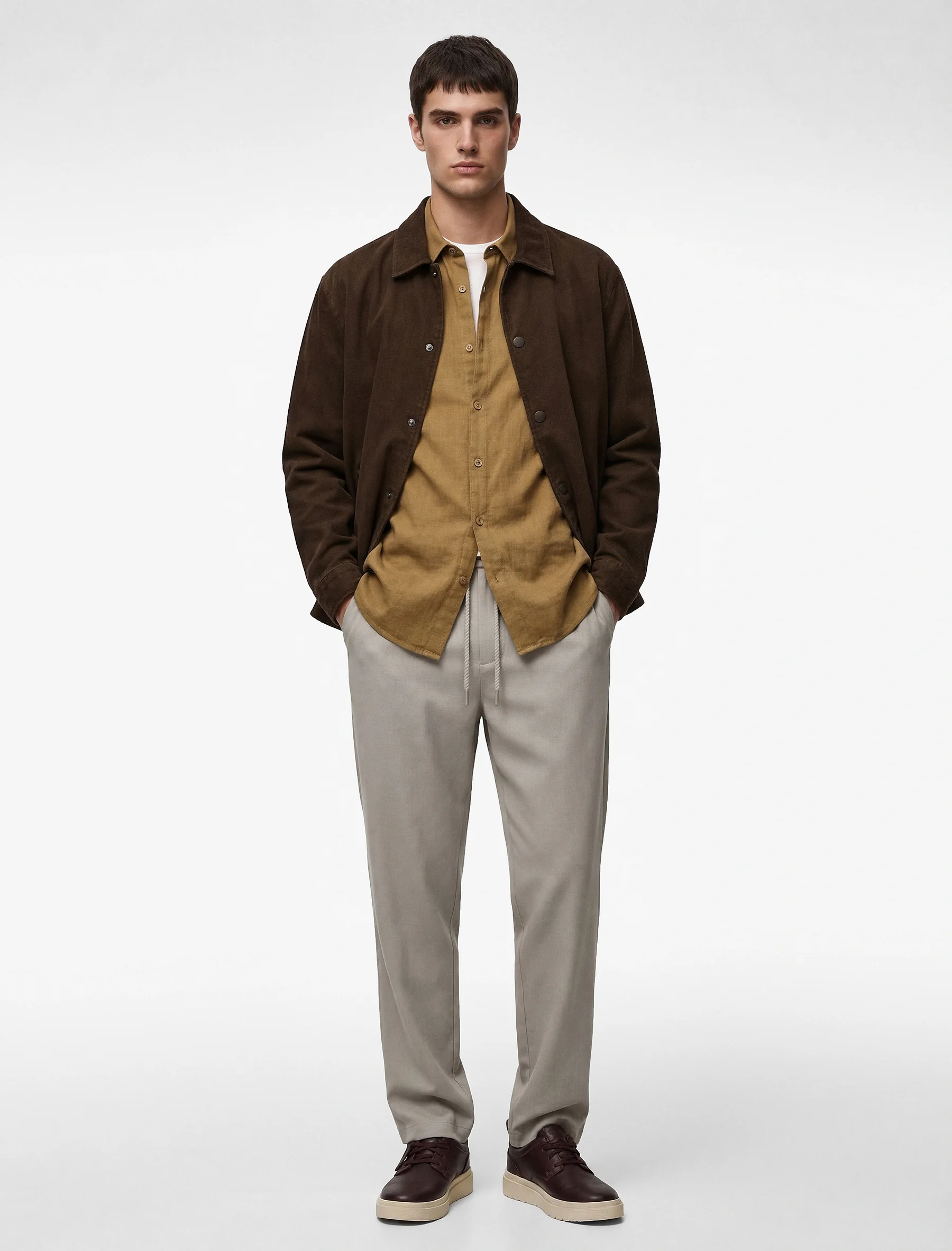 PANTOLLA PËR MESHKUJ