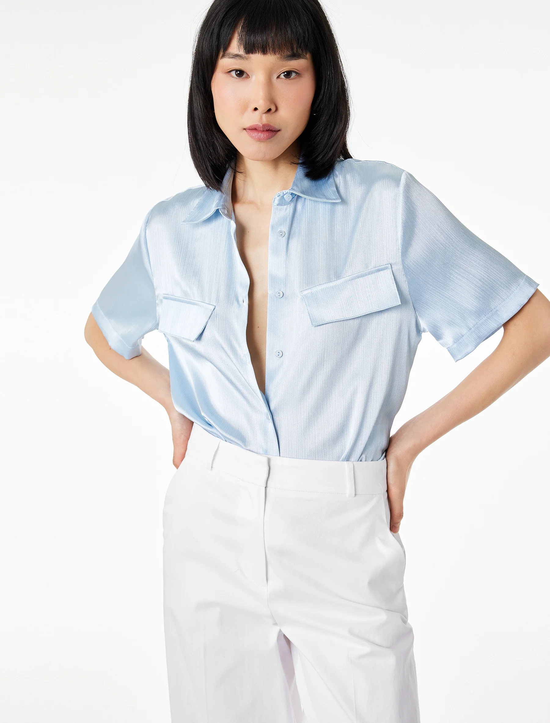 KËMISHË PËR FEMRA