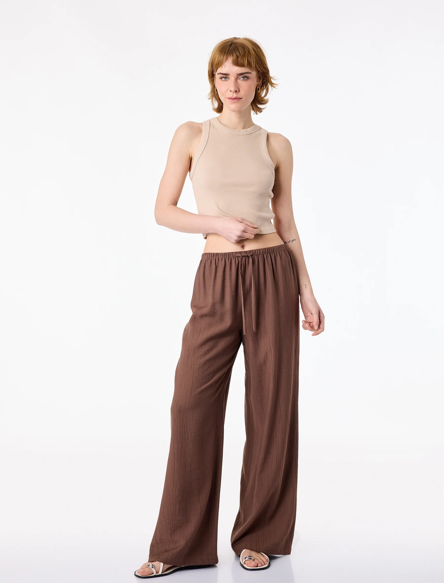 PANTOLLA PËR FEMRA